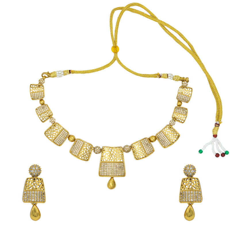 Noor Neckline - Image 2