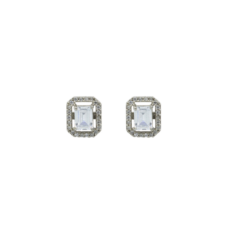 Lush Solitaire Stud Earnings